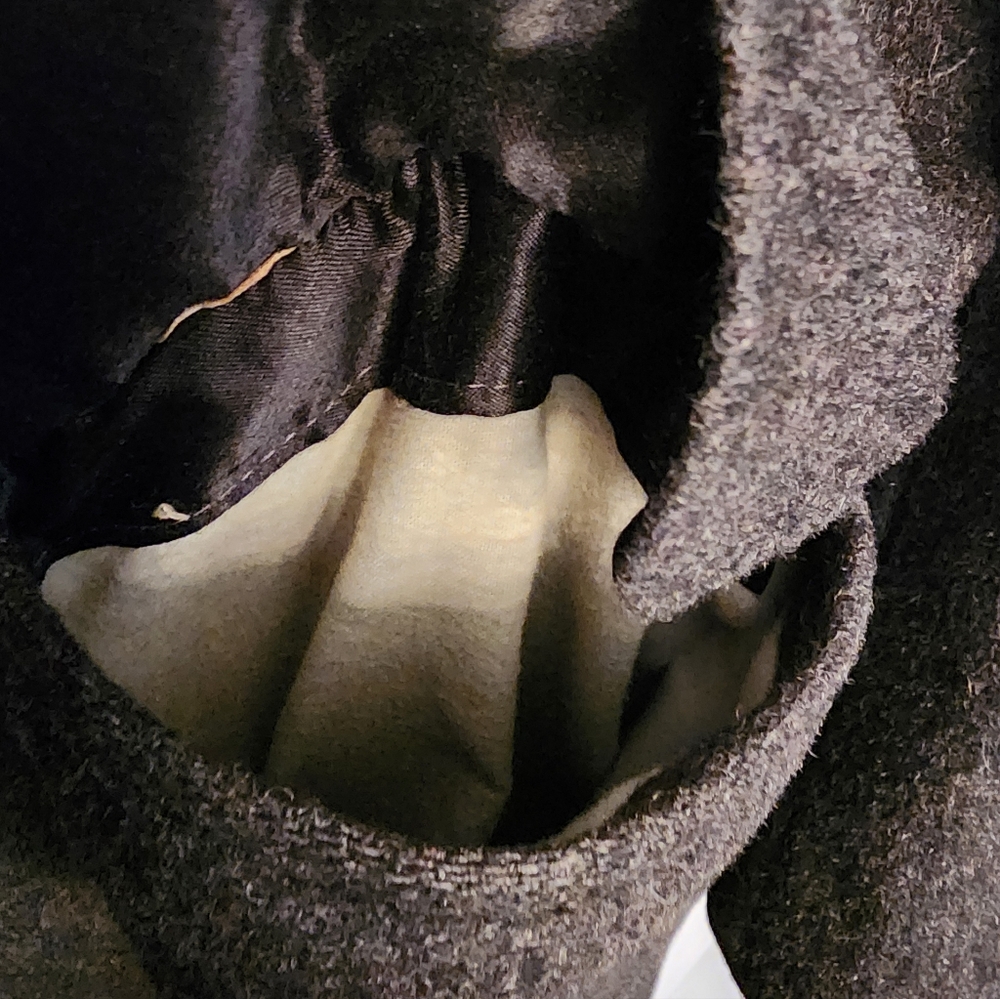 Vintage Mens PIERRE CARDIN 100%wool Top Coat - Picture 12 of 16